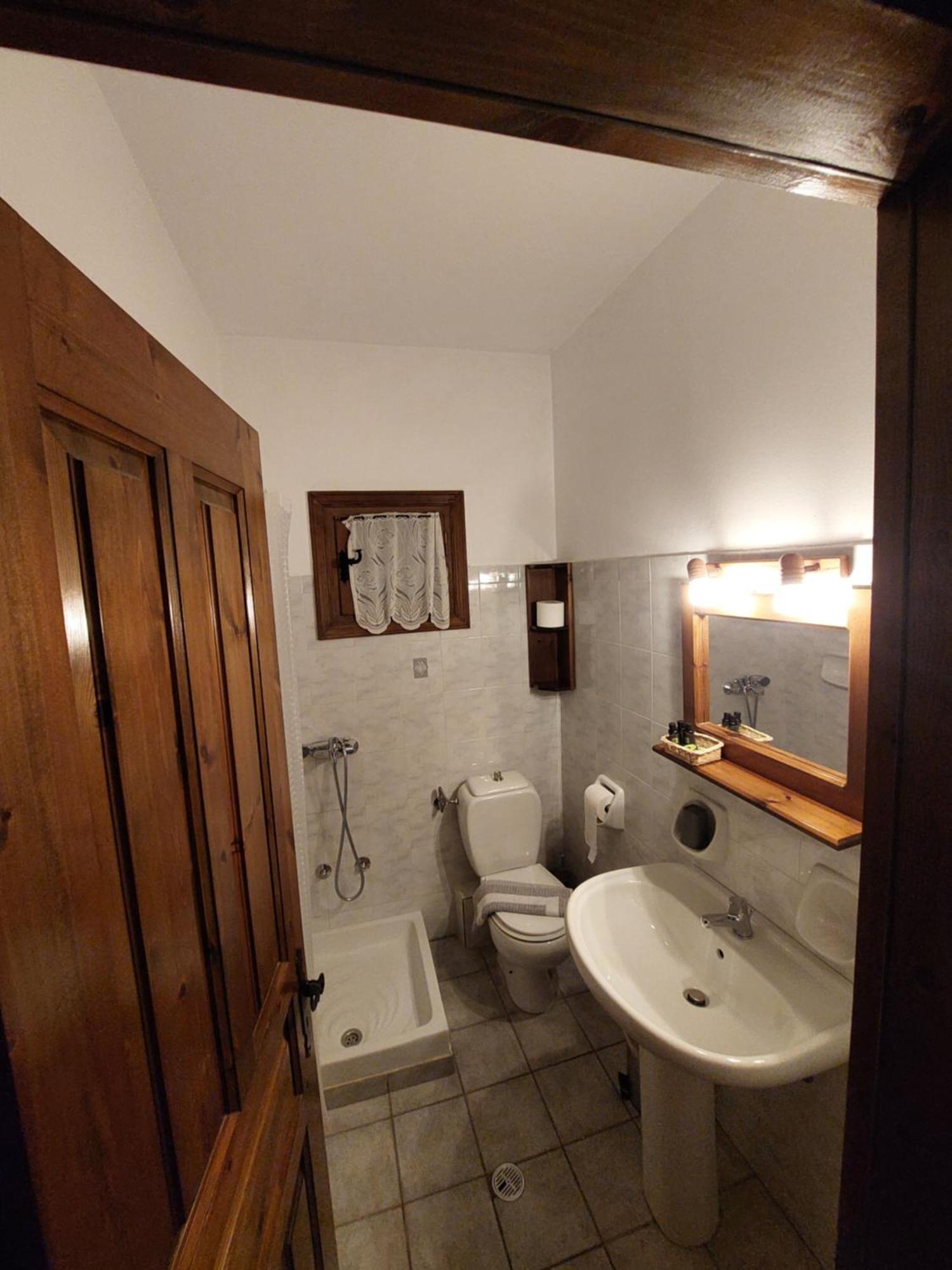 Rizoma Guesthouse Mikrón Khoríon Pokoj fotografie
